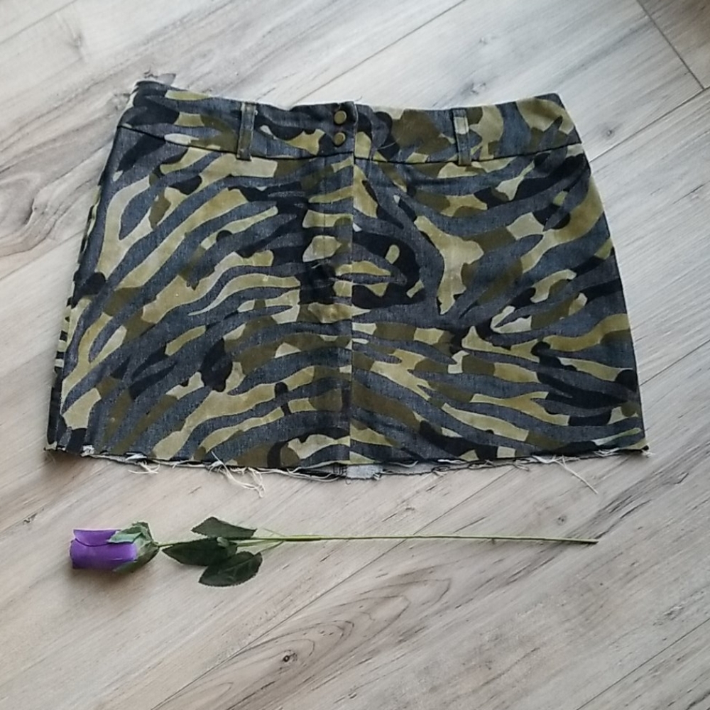 Cute little Express Stretch Skirt